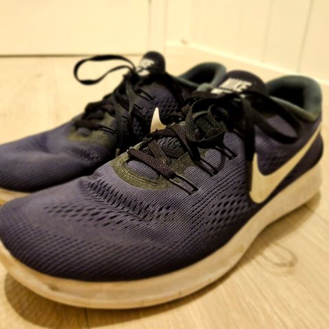 Nike joggesko str 44