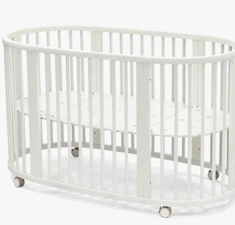 stokke steepi barneseng hvit/ uten hjul / med madrass