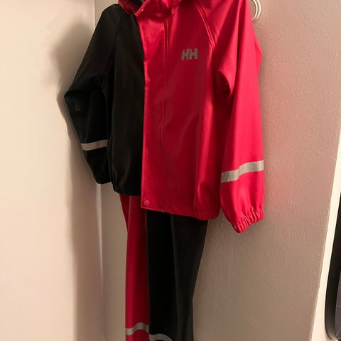 Helly Hansen regntøy str 7 år / 122 cm