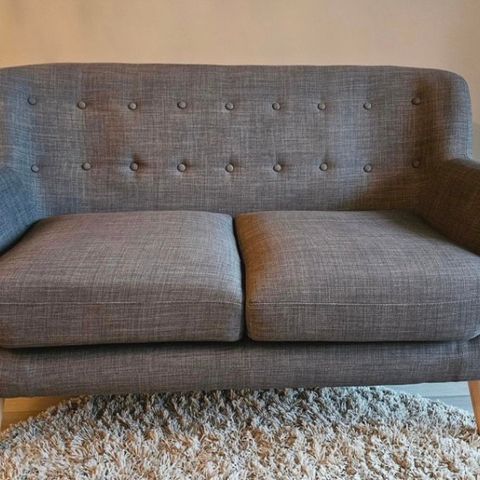 Pent brukt 2 seter sofa