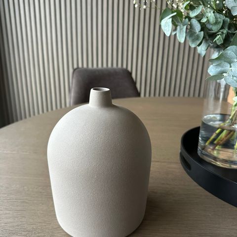 Kristina Dam vase