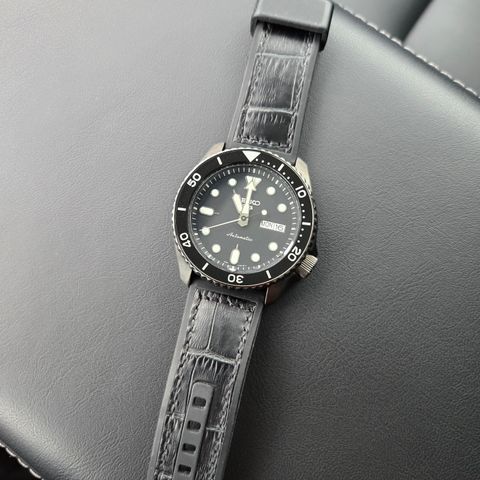 Seiko 5 S (SRPD65K3)