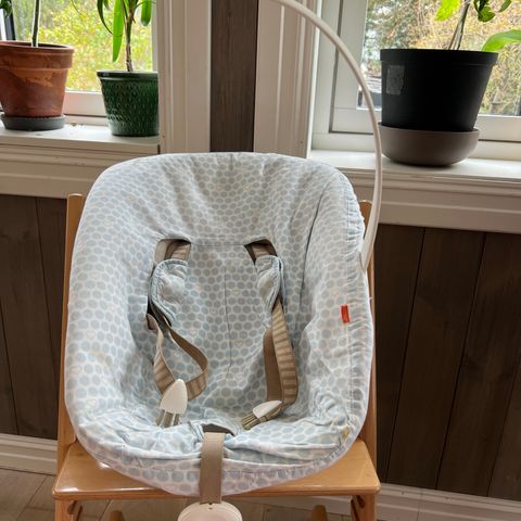 Stokke Tripp trapp newborn Seat pluss bøyle