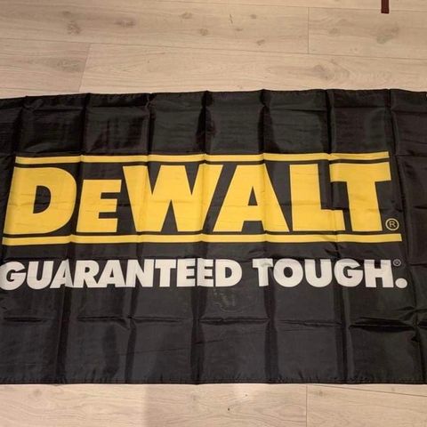 Dewalt flagg