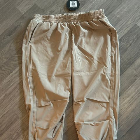 Kort bukse, capri, bukse, loose fit capri treningsbukse,  fritidsbukse