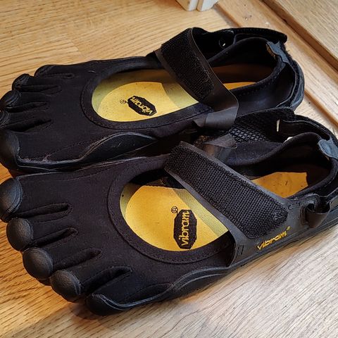 Vibram Fivefingers 40