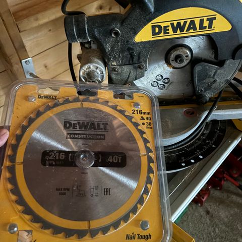 Dewalt stigsaga