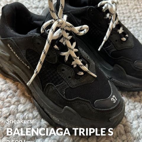 Balenciaga triple s