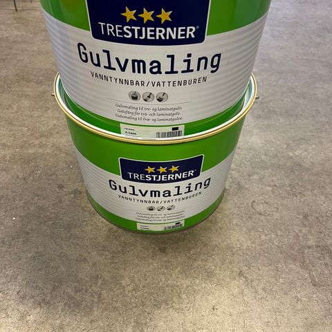 2 x 10 liter gulvmaling. trestjerner