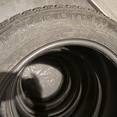 Nokian Vinterdekk 235/55/18 3 stk!