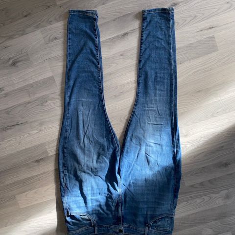 Levis plus bukser