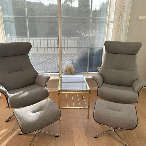 2 stk Design Air Chair og footstol - Selges grunnet flytting