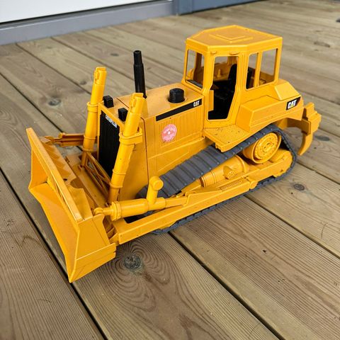 Bruder Cat bulldoser