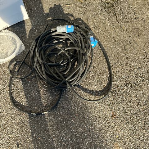 Kabel 3 fas 32 amper