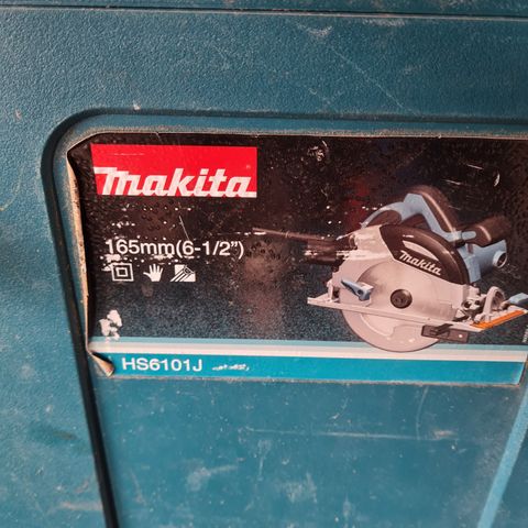 Makita saw