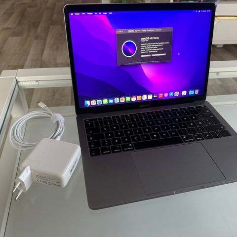 MacBook Pro 13” 2017, i5, 8GB, 128GB, stellargrå- god stand!