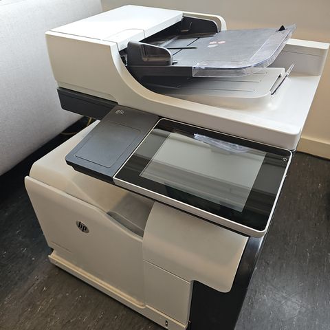 HP LaserJet 500 Color MFP M575