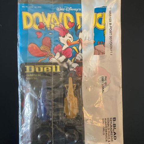 Donald Duck nr. 11 fra 2009 i ubrutt plast med racerbiler