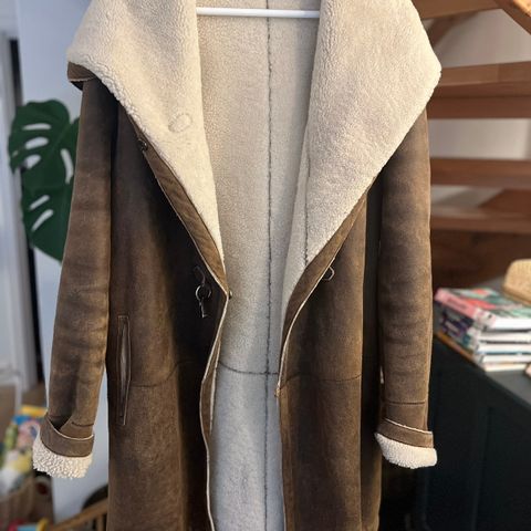 Shearling skinnkåpe