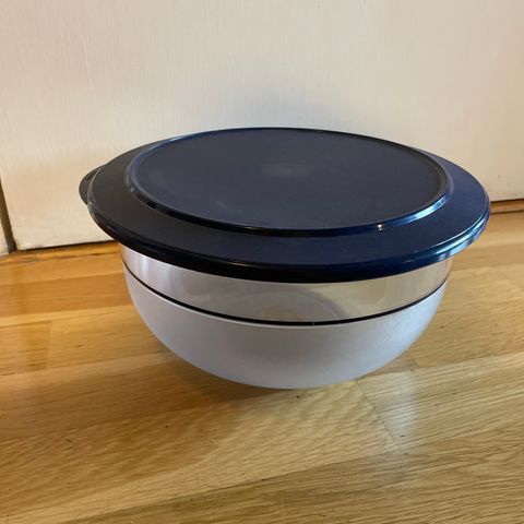 Tupperware serveringsbolle