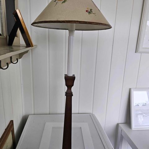 Gammel bordlampe