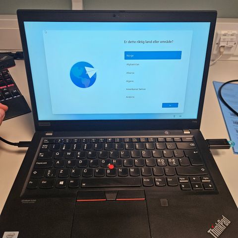 Lenovo Thinkpad T14s Gen1