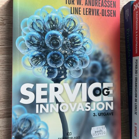 Service og innovasjon 3 utg.