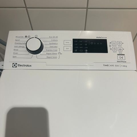 Selger Electrolux toppmatet vaskemaskin EW6T2026P