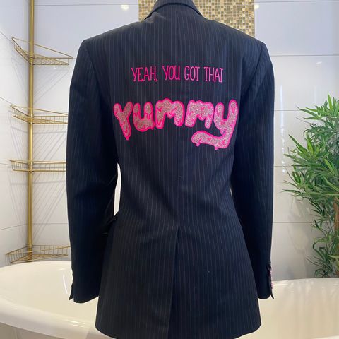 Blazer  «yeah, you got that yummy»