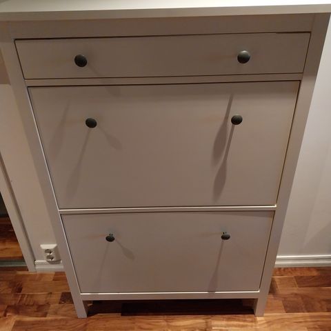 IKEA Hemnes skoskap