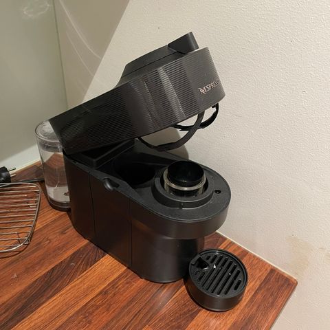 Nespresso Vertuo Pop (svart)