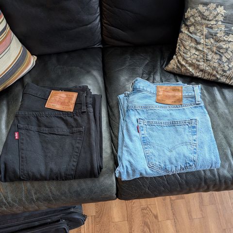 2 stk Levis 501