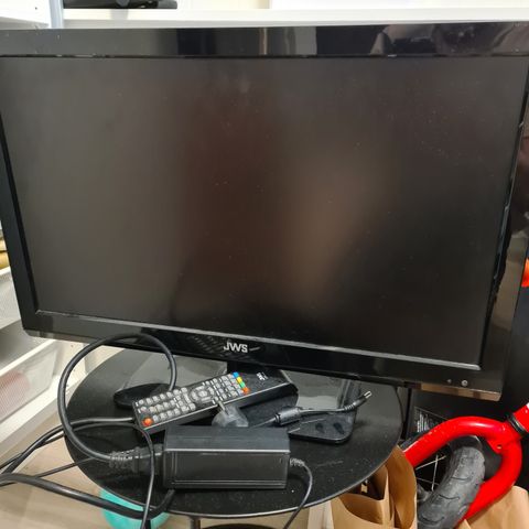 Gammel 24" monitor/tv med hdmi