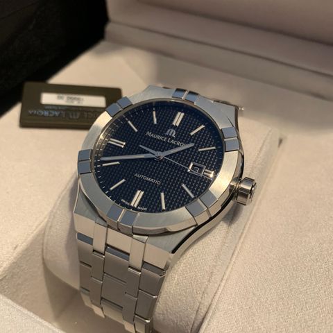 UBRUKT - Maurice Lacroix Aikon 42mm Automatic