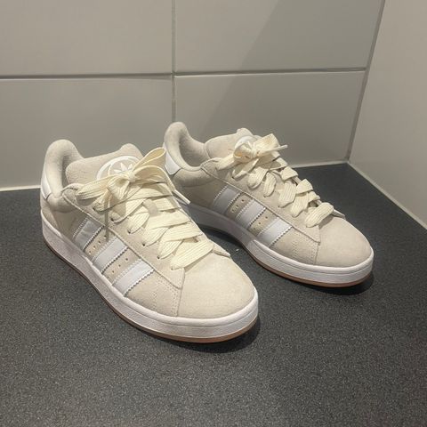 Adidas campus 00s