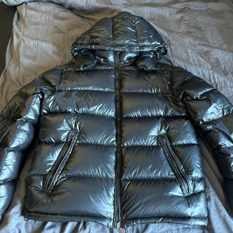 Moncler maya