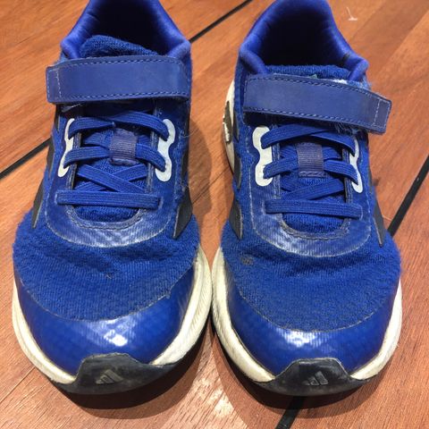 Adidas joggesko strl 31 1/2