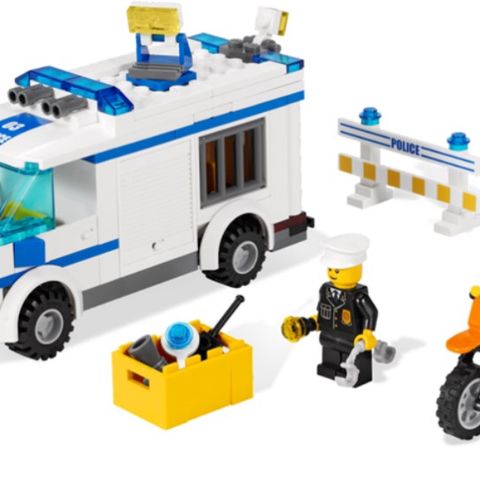 Lego politi pakke med 7 sett selges billig