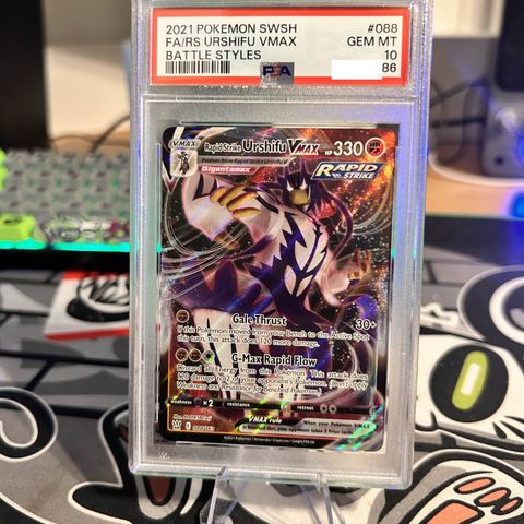 Rapid Strike Urshifu VMAX #88 Pokemon Battle Styles PSA 10