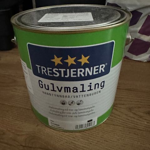 3 liter koksgrå gulvmaling selges 600 kr. Kjøpt i juni, ikke åpnet.