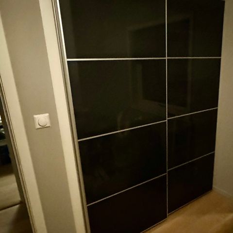 IKEA PAX skyvedører sort glass / stål 150x200cm