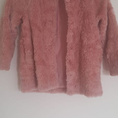 Lovely powder pink faux fur jacket from H&M