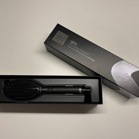 GHD Glide smoothing hot brush varmebørste