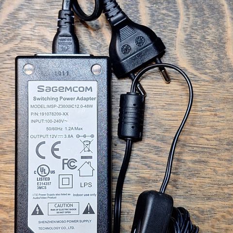 Strømadapter Sagemcom 12V-3.8A