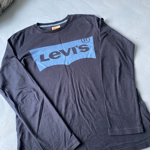 Levi’s genser