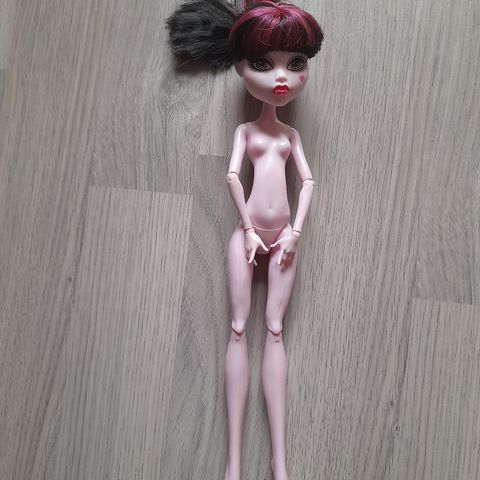 Monster High dukke