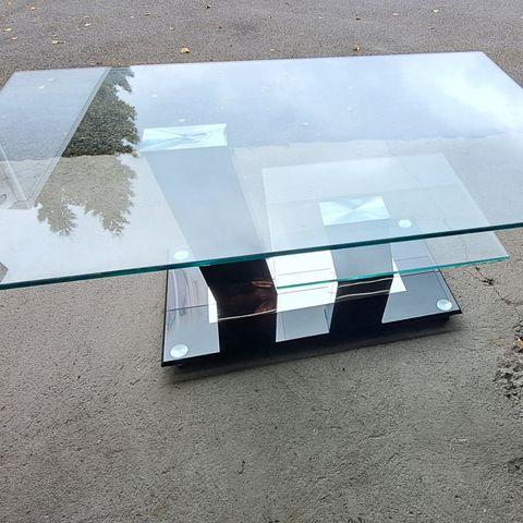 Glass salongbord