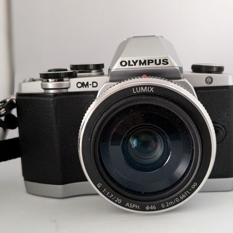 Olympus Om-D E-M10 m/diverse