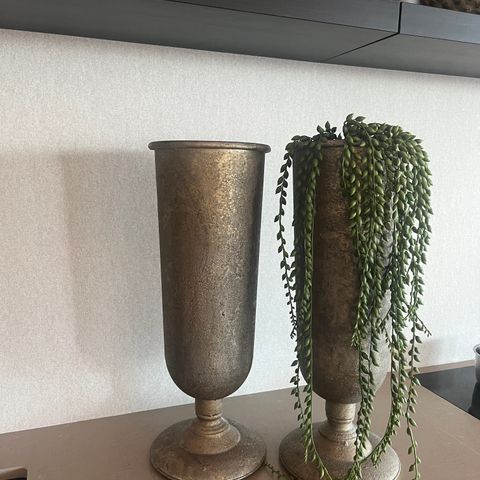 2 stk vase urner høyde 55 cm