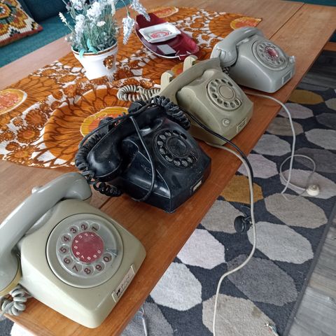 Retro telefon